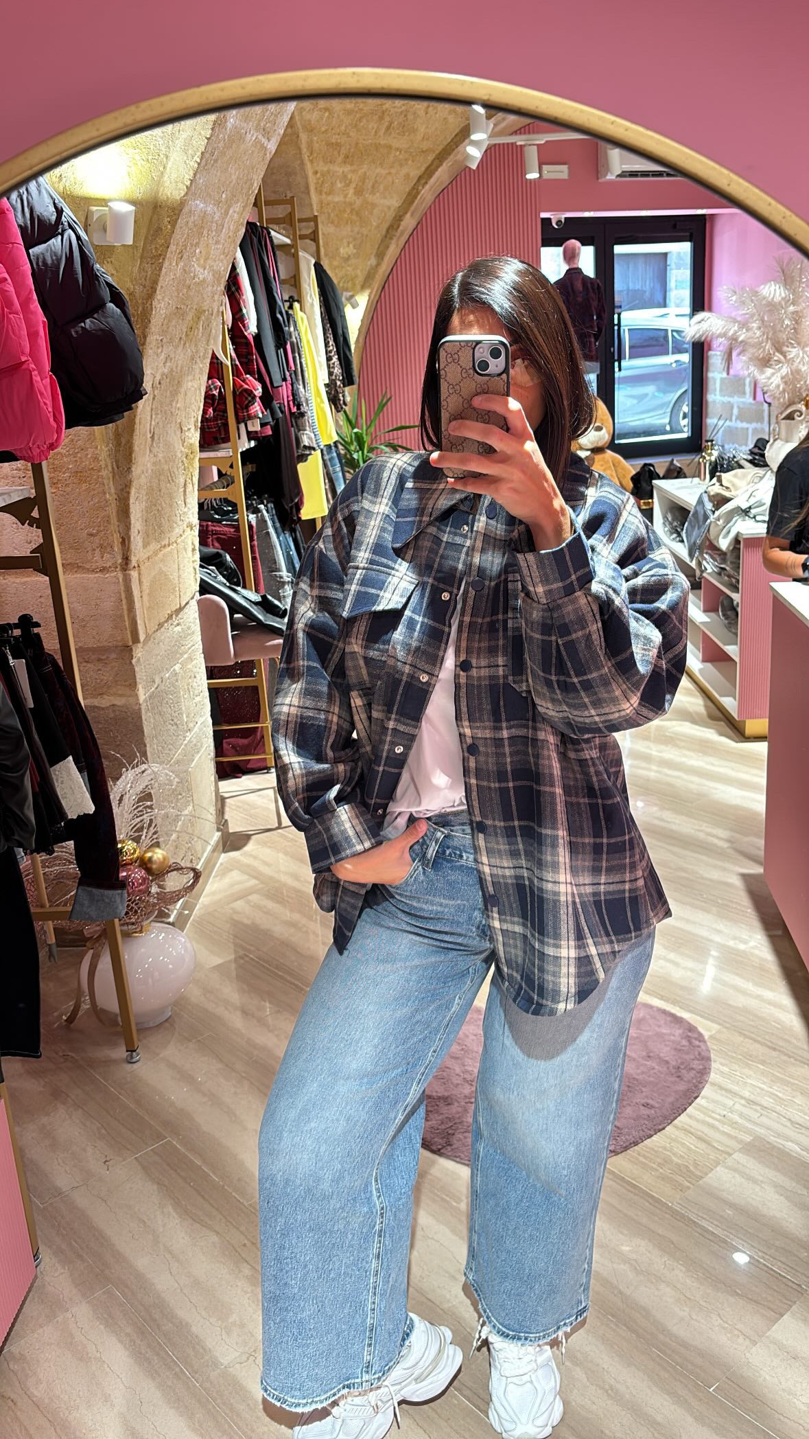 Camicia a quadroni con pelliccia all’interno