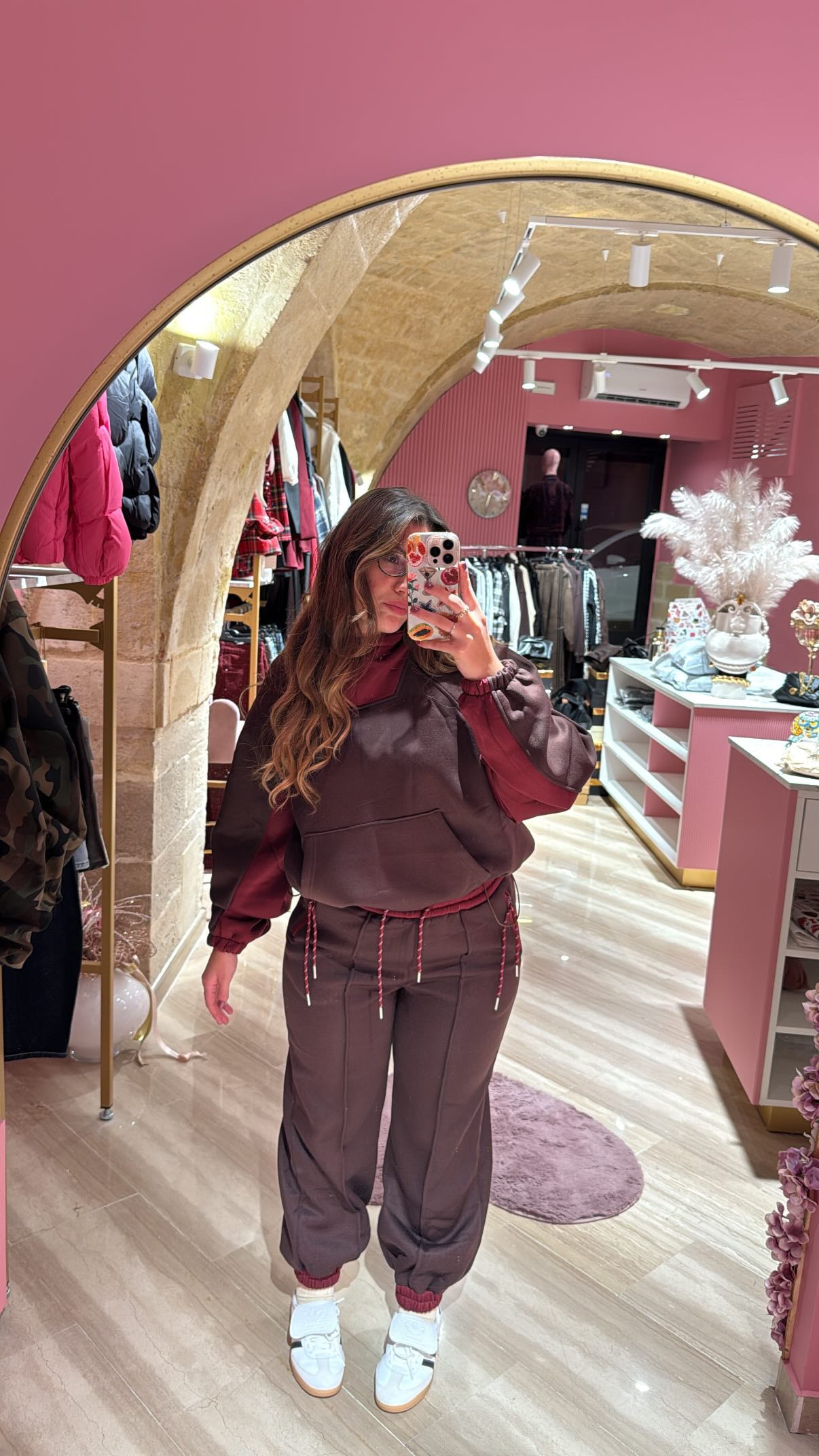 Cordinato marrone e bordeaux