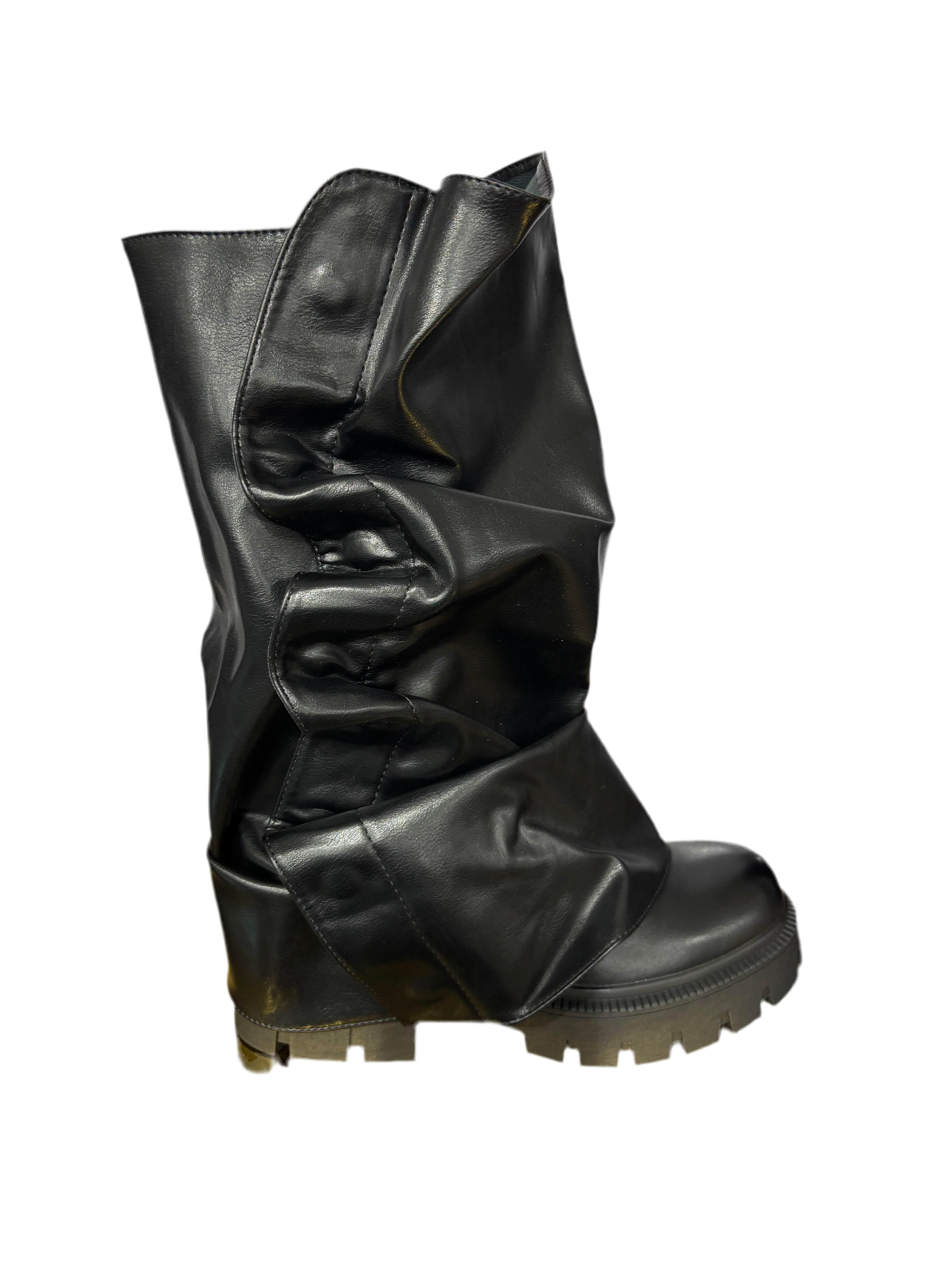 Stivaletto borchie